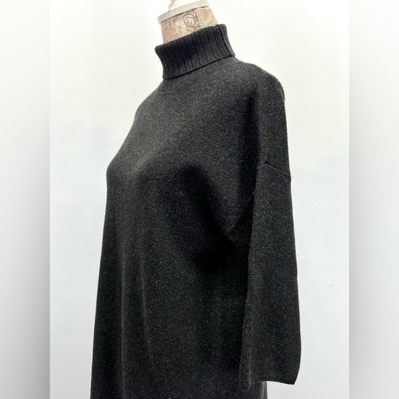 Pomander Place Black Long Sleeve Dress - Picture 7 of 16